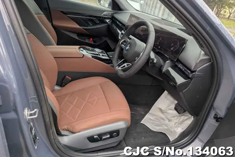 2025 BMW / 5 Series Stock No. 134063