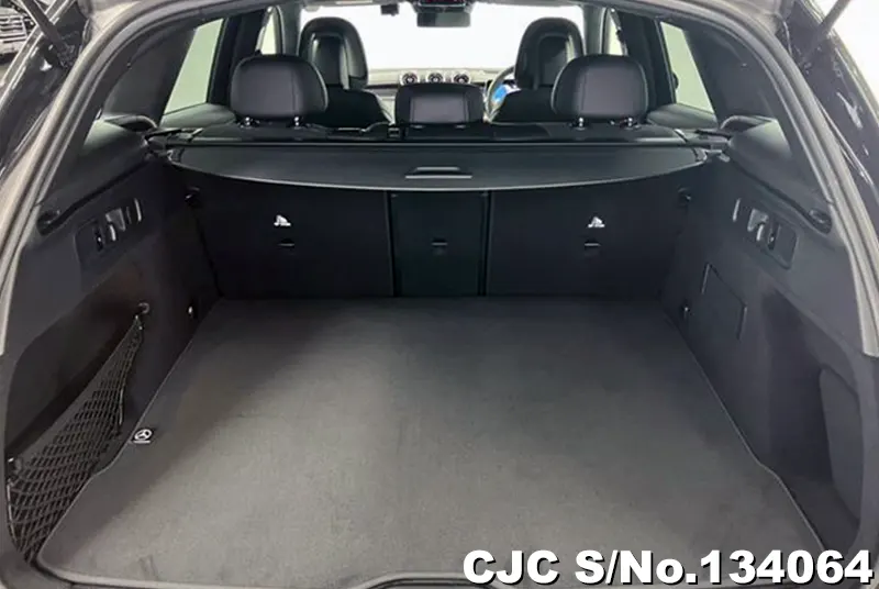 2025 Mercedes Benz / GLC Class Stock No. 134064