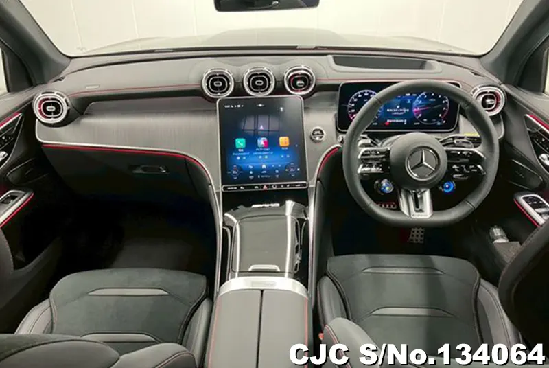 2025 Mercedes Benz / GLC Class Stock No. 134064