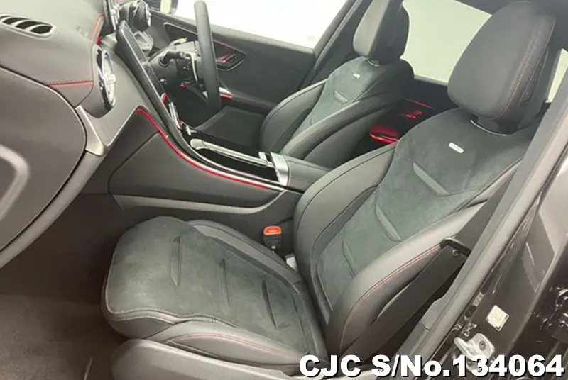 2025 Mercedes Benz / GLC Class Stock No. 134064