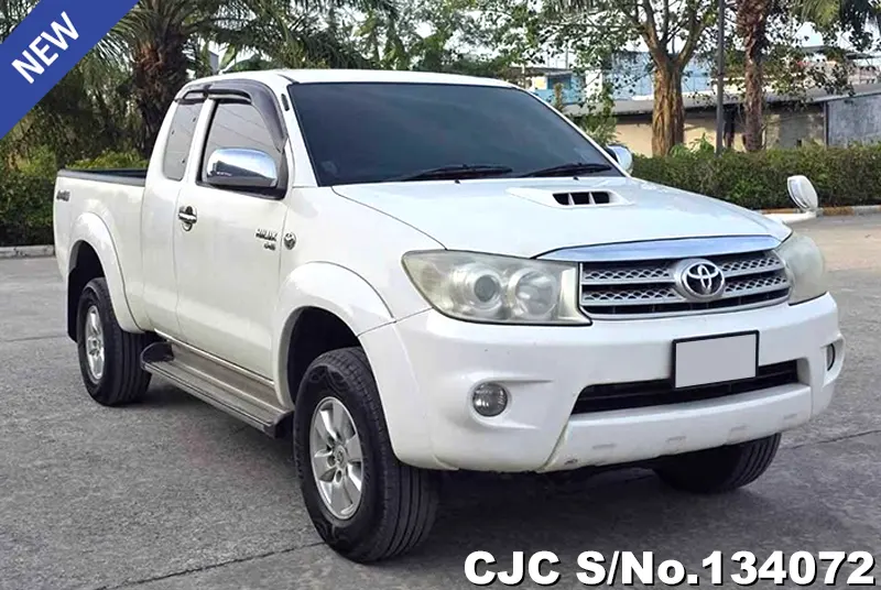Toyota / Hilux / Revo 2010