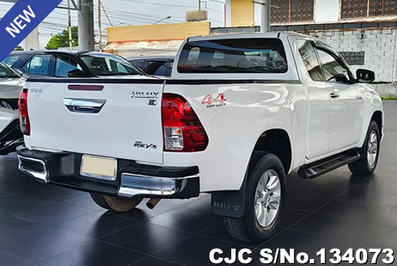 2018 Toyota / Hilux / Revo Stock No. 134073