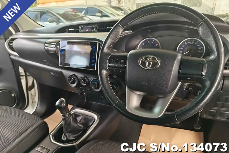 2018 Toyota / Hilux / Revo Stock No. 134073