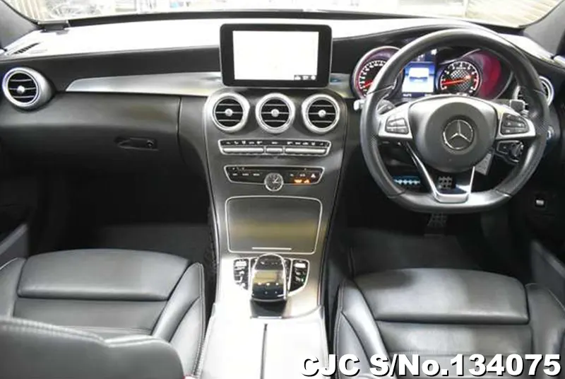 2017 Mercedes Benz / C Class Stock No. 134075