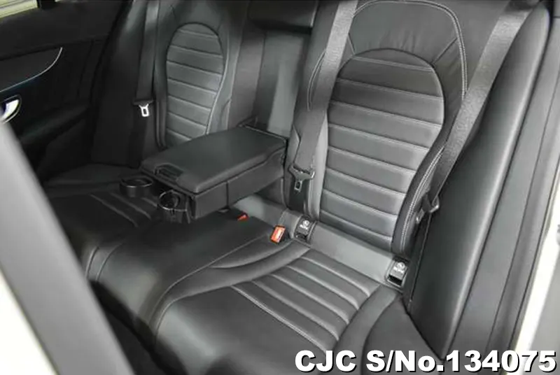 2017 Mercedes Benz / C Class Stock No. 134075