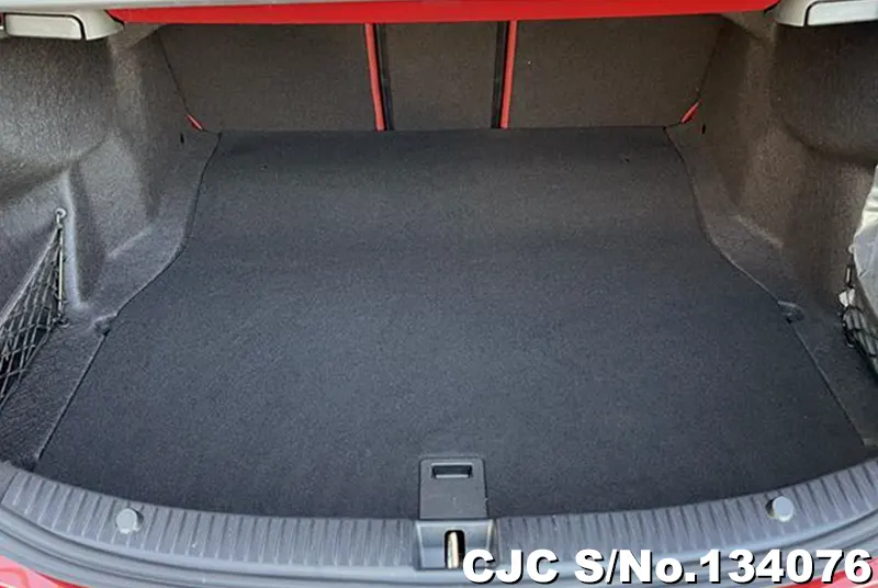 2016 Mercedes Benz / C Class Stock No. 134076