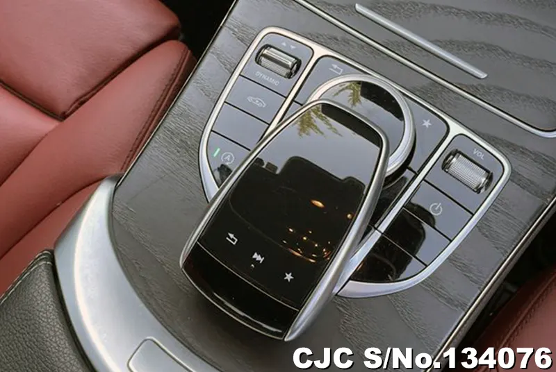 2016 Mercedes Benz / C Class Stock No. 134076