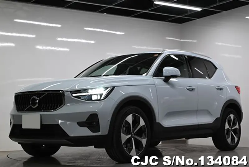2025 Volvo / XC40 Stock No. 134084