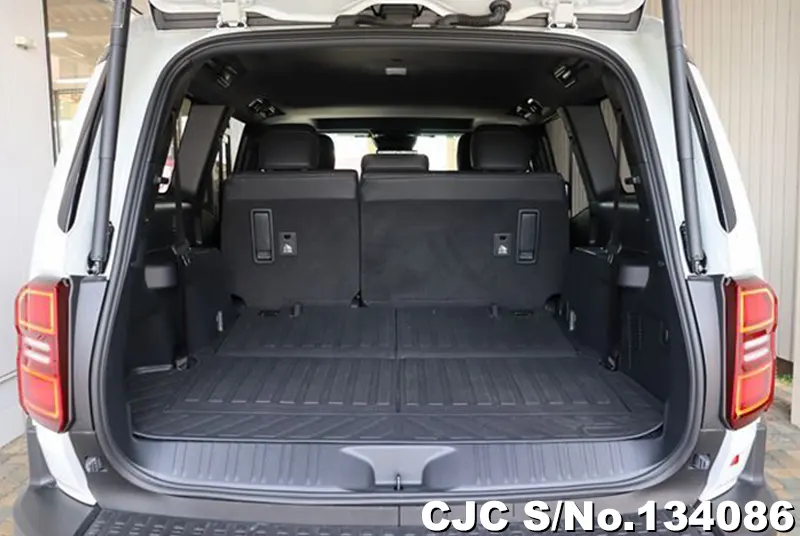 2025 Toyota / Land Cruiser 250 Stock No. 134086