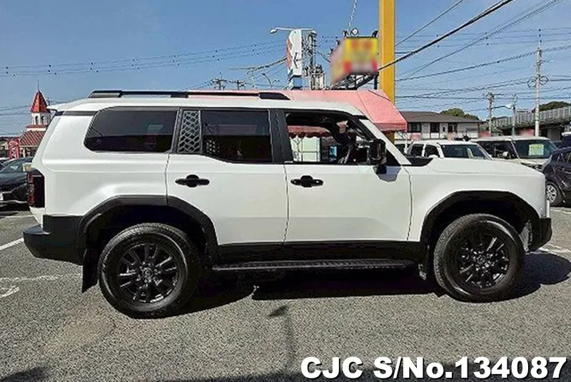 2025 Toyota / Land Cruiser 250 Stock No. 134087