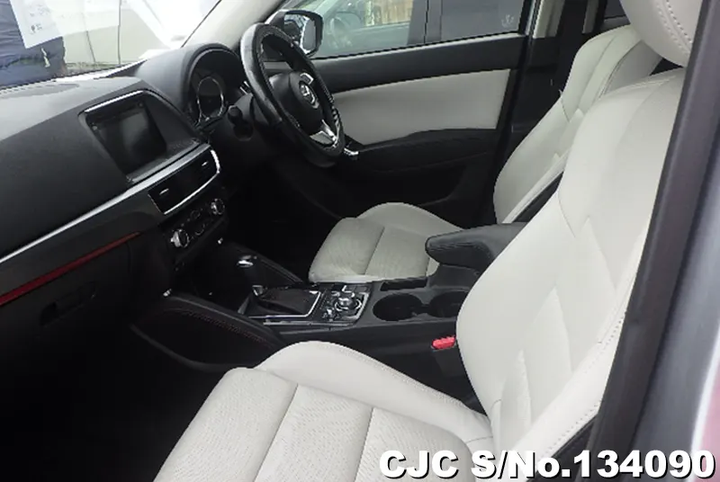 Mazda CX-5 in Silver for Sale Image 6