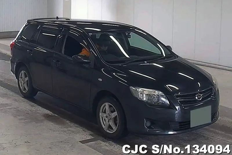 Toyota / Corolla Fielder 2012