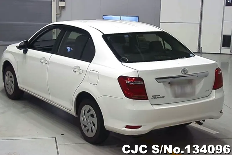 2018 Toyota / Corolla Axio Stock No. 134096