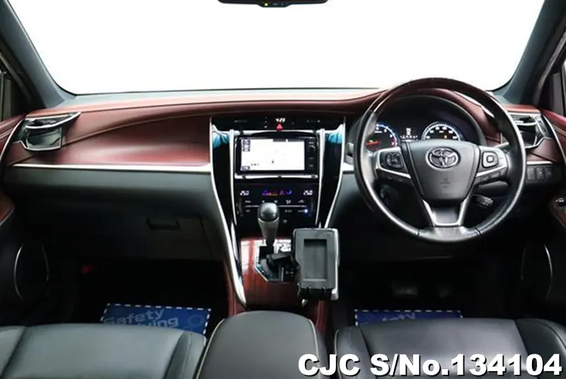 2015 Toyota / Harrier Stock No. 134104
