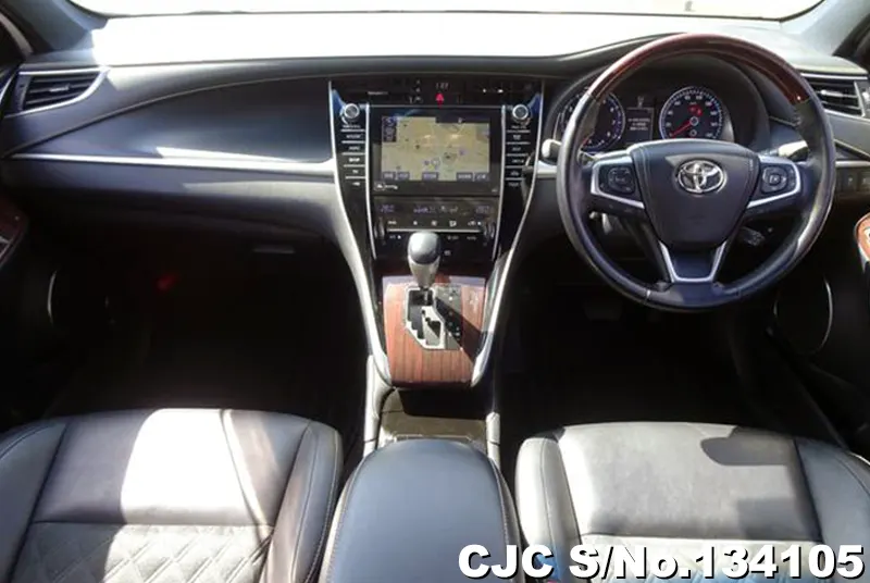 2015 Toyota / Harrier Stock No. 134105