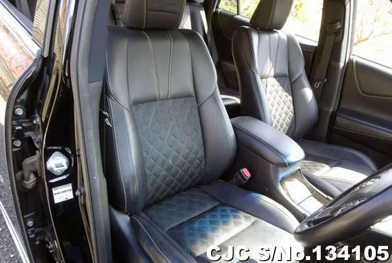 2015 Toyota / Harrier Stock No. 134105