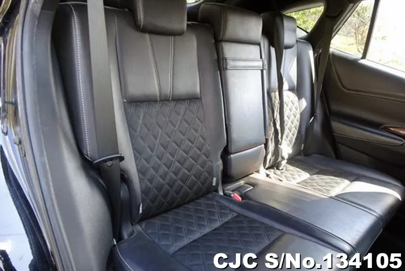 2015 Toyota / Harrier Stock No. 134105