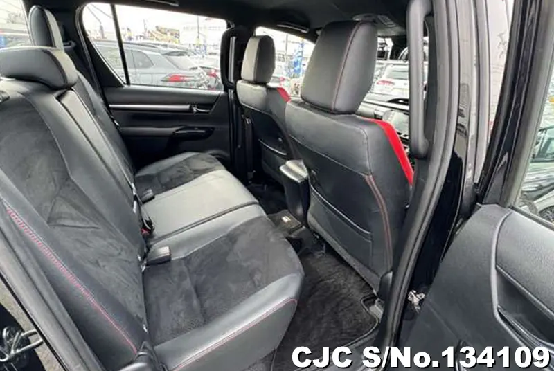 Toyota Hilux in Black for Sale Image 11