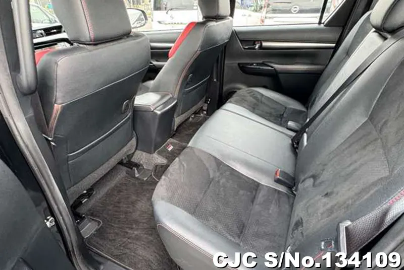 Toyota Hilux in Black for Sale Image 12