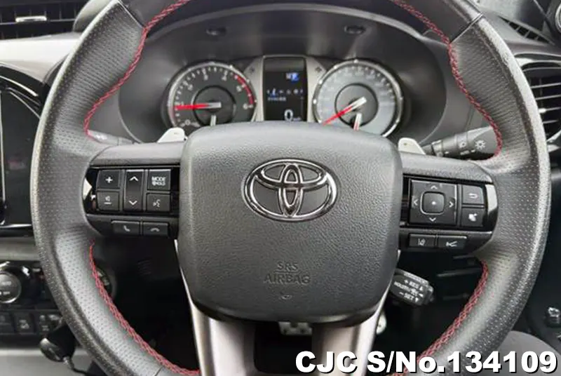 Toyota Hilux in Black for Sale Image 13