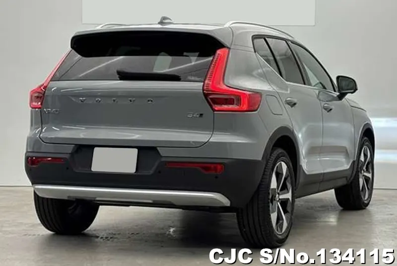 2025 Volvo / XC40 Stock No. 134115