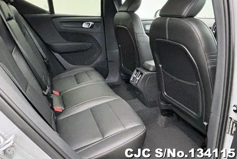 2025 Volvo / XC40 Stock No. 134115