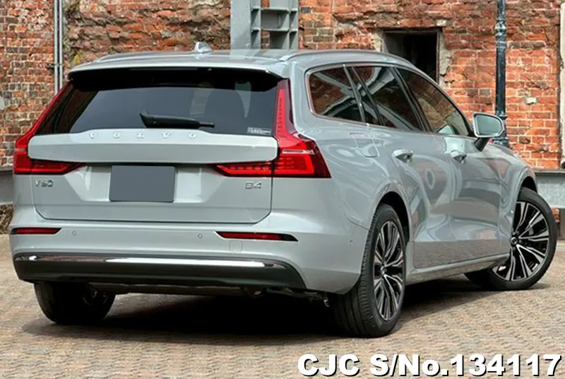 2025 Volvo / V60  Stock No. 134117