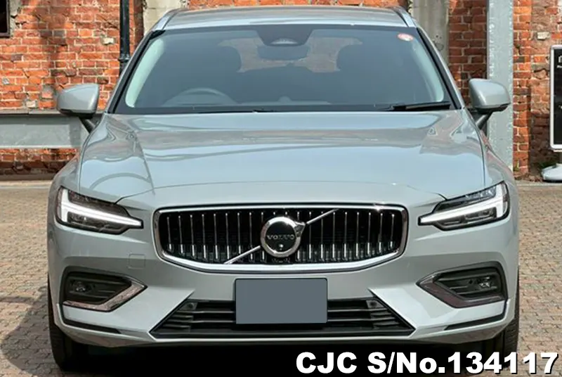 2025 Volvo / V60  Stock No. 134117