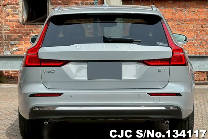 2025 Volvo / V60  Stock No. 134117