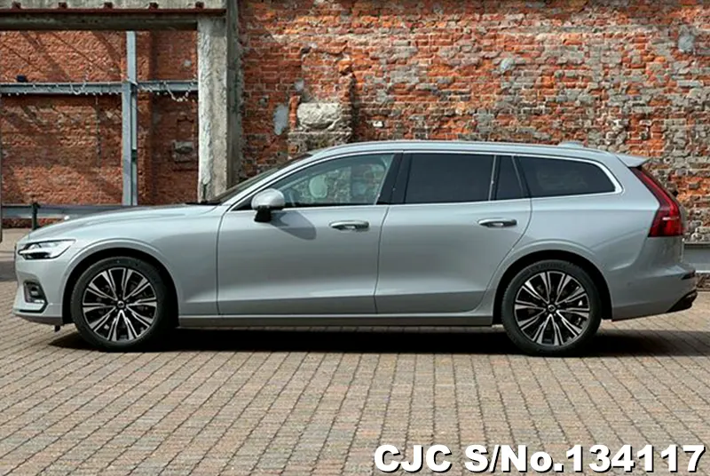 2025 Volvo / V60  Stock No. 134117