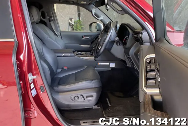 2022 Toyota / Land Cruiser Stock No. 134122
