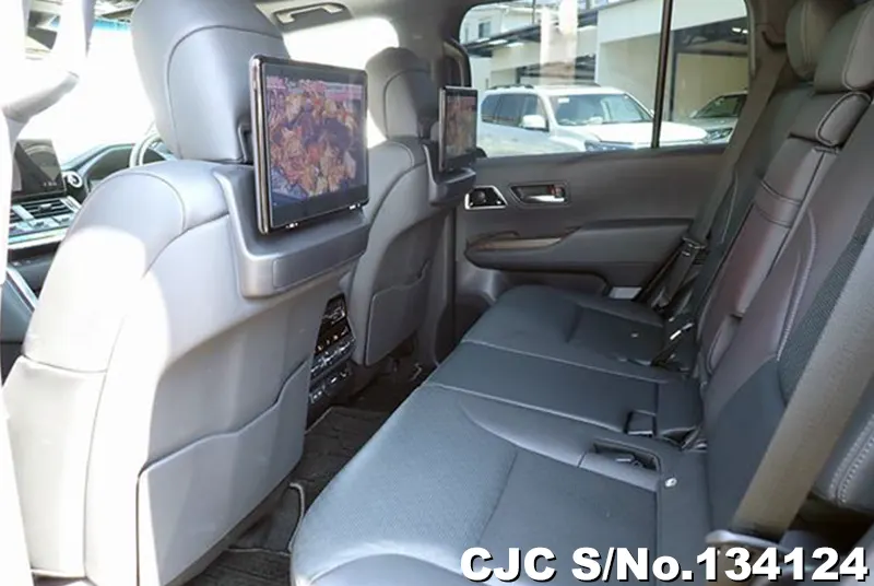 2023 Toyota / Land Cruiser Stock No. 134124