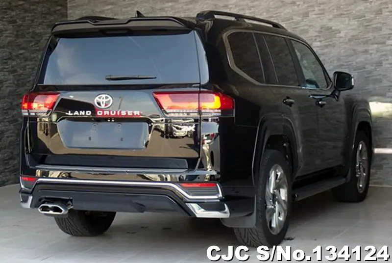 2023 Toyota / Land Cruiser Stock No. 134124