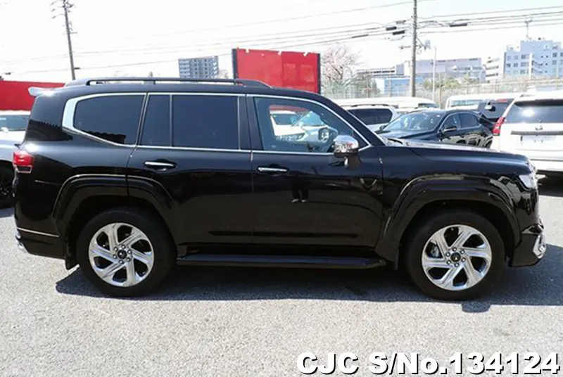 2023 Toyota / Land Cruiser Stock No. 134124