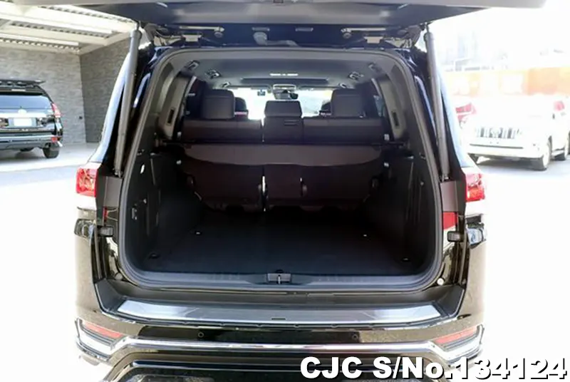 2023 Toyota / Land Cruiser Stock No. 134124