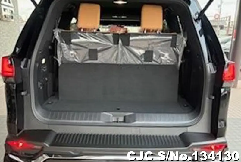 2025 Lexus / LX 600 Stock No. 134130