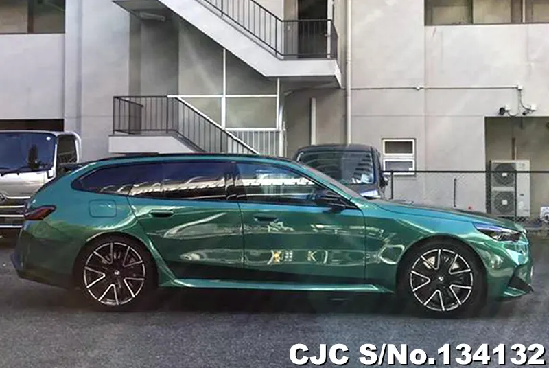 2025 BMW / M5 Stock No. 134132