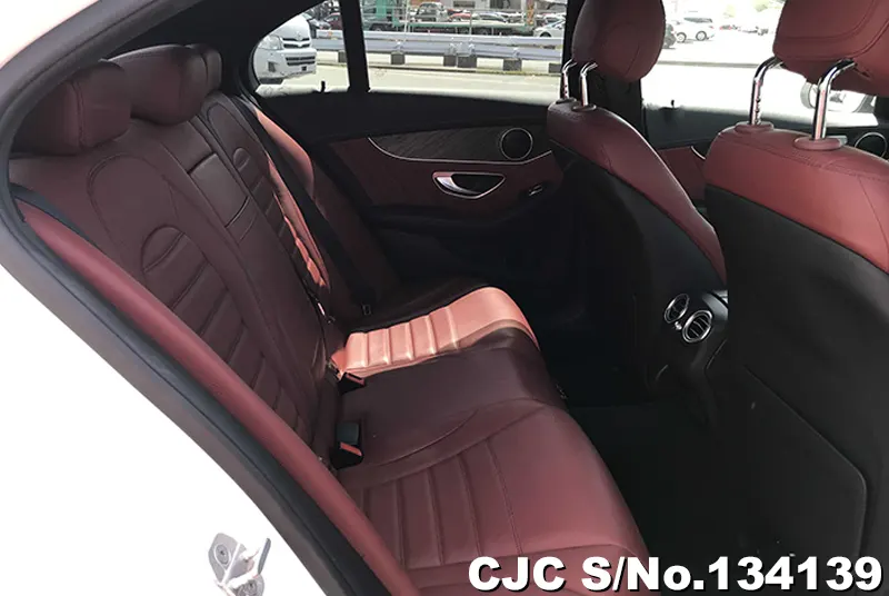 Mercedes Benz C Class in Pearl for Sale Image 11