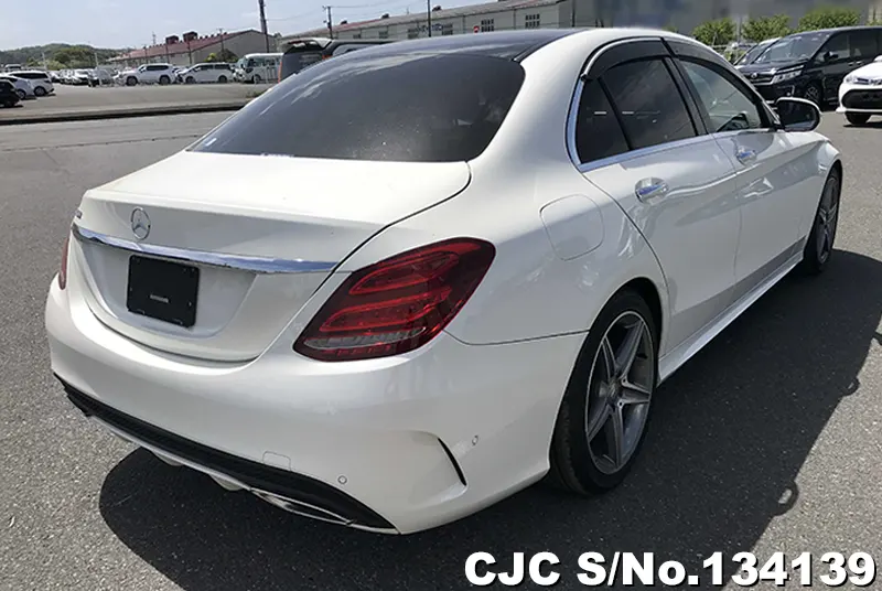 Mercedes Benz C Class in Pearl for Sale Image 2