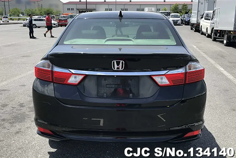 Honda Grace in Black for Sale Image 5