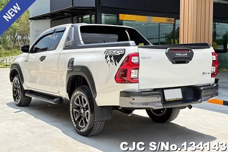 2022 Toyota / Hilux / Revo Stock No. 134143