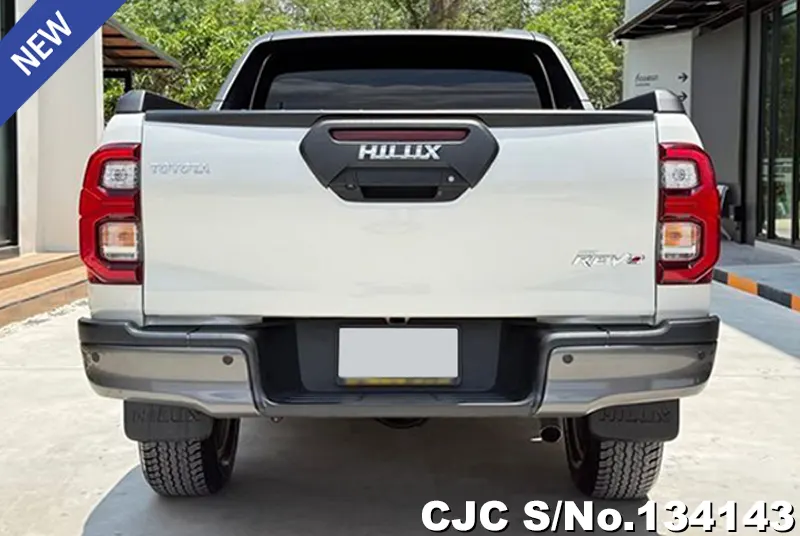 2022 Toyota / Hilux / Revo Stock No. 134143