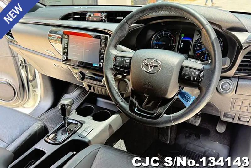 2022 Toyota / Hilux / Revo Stock No. 134143