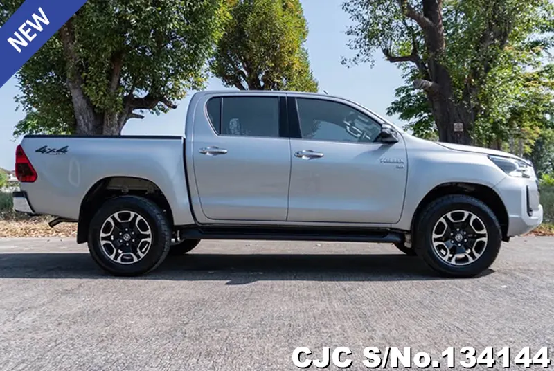 2020 Toyota / Hilux / Revo Stock No. 134144