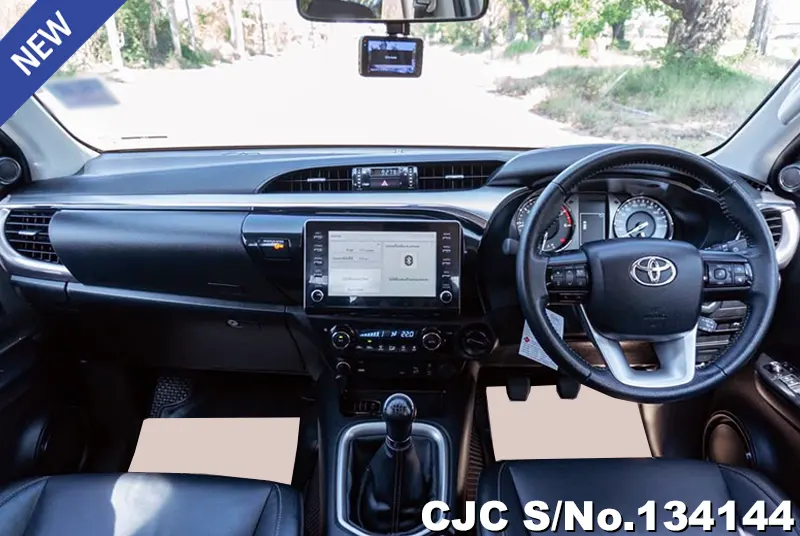 2020 Toyota / Hilux / Revo Stock No. 134144