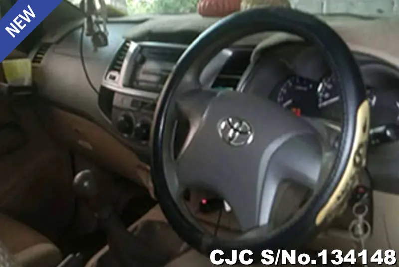 2013 Toyota / Hilux / Vigo Stock No. 134148