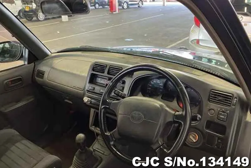 Toyota Rav4 in Black for Sale Image 5