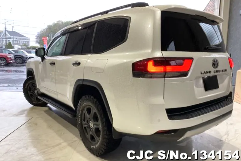 2023 Toyota / Land Cruiser Stock No. 134154