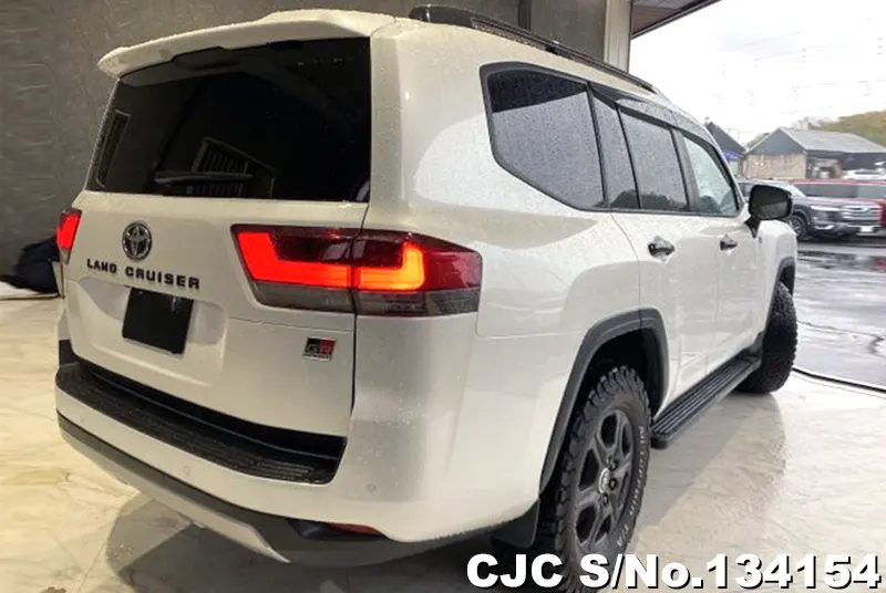 2023 Toyota / Land Cruiser Stock No. 134154