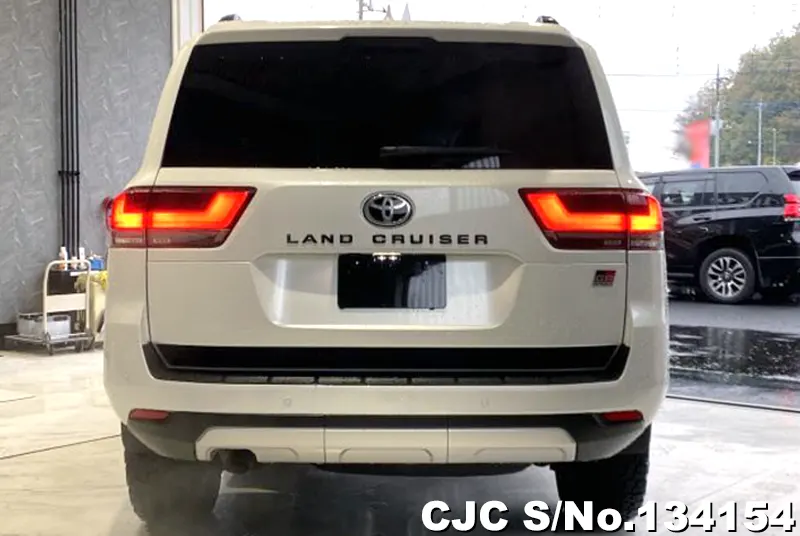 2023 Toyota / Land Cruiser Stock No. 134154